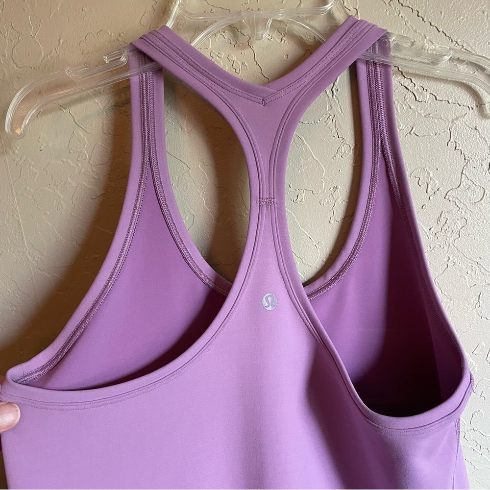 Lululemon Racerback Tank Top Purple Lilac Womens Size 8 Yoga Activewear - Picture 4 of 8